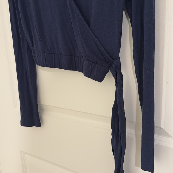 Color Thread Crossover V-Neck Blouse - Picture 5 of 5